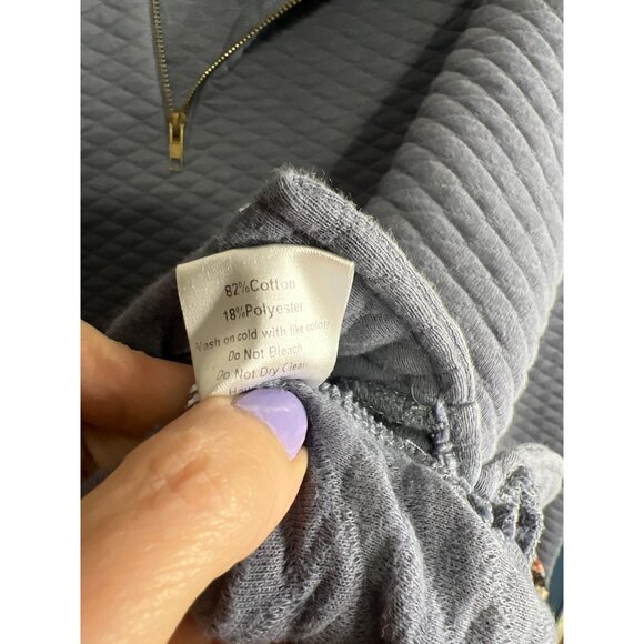 Tasseled Rags Quilted Gray Hoodie Sweatshirt - Picture 7 of 9